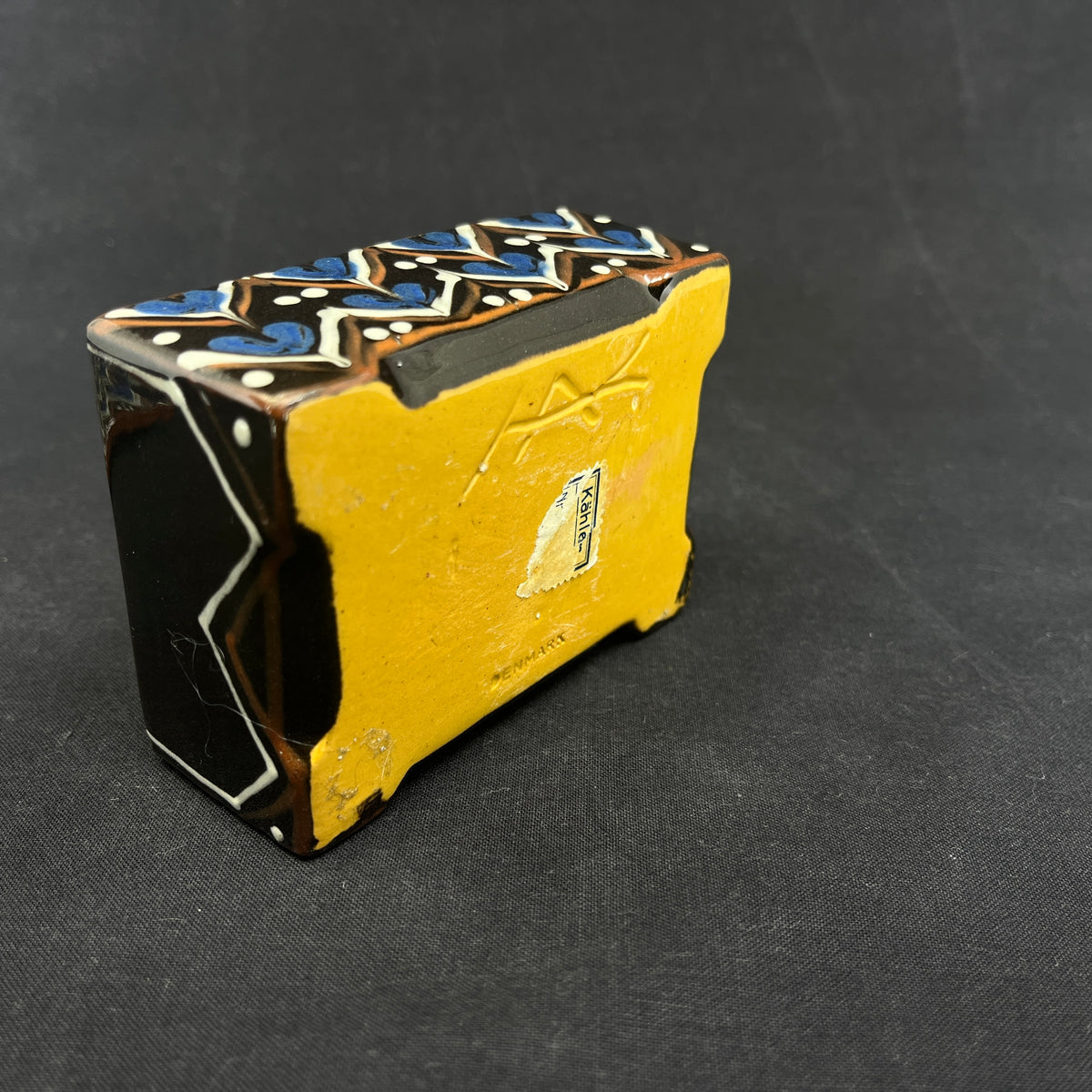 Modern lidded box from Kähler