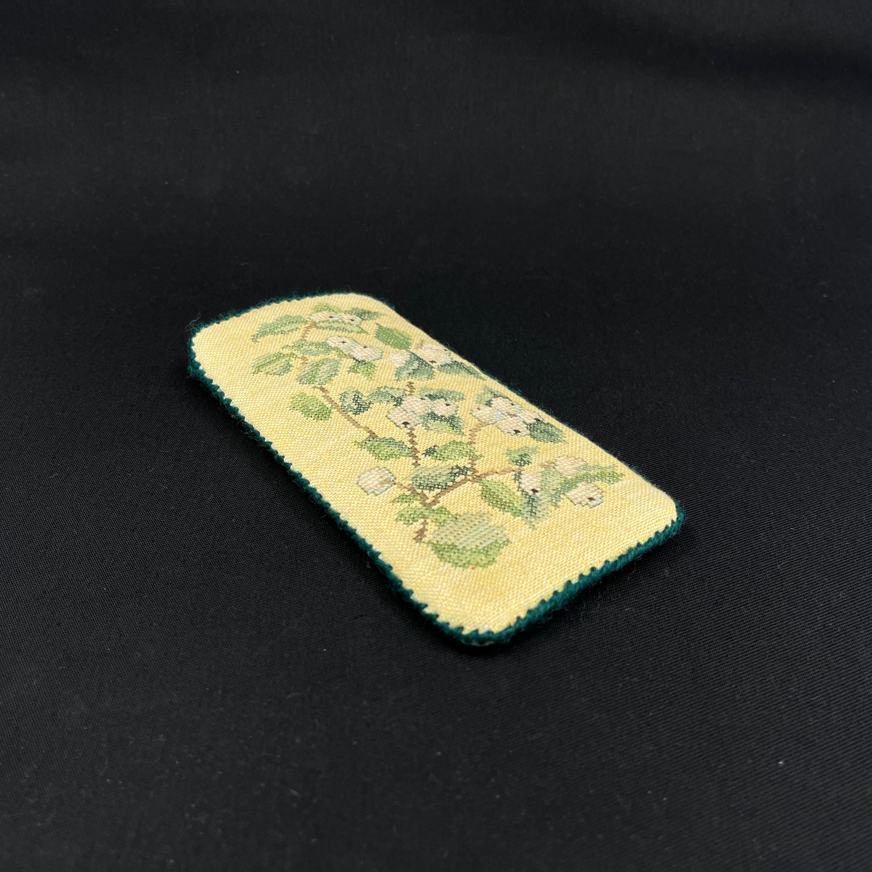 Embroidered glasses case, snowberry