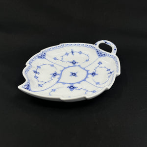 Blue Fluted Half Lace Leaf Dish, 1898-1923, 1/549