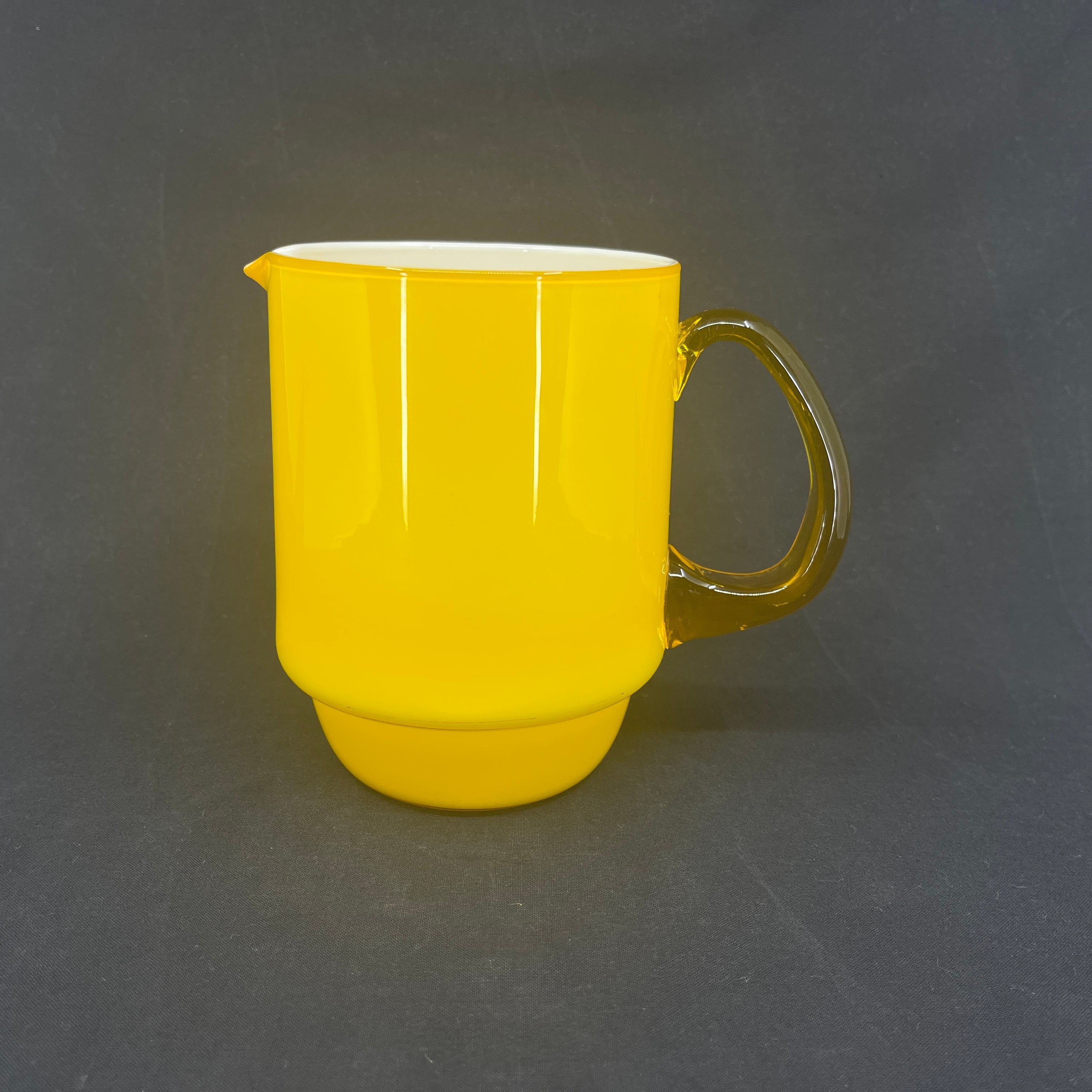 Yellow Palet large jug, 1.5 liters