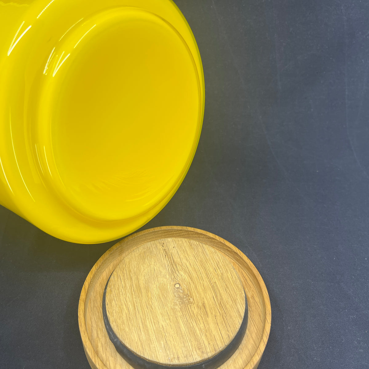 Yellow Palet jar - Cheese