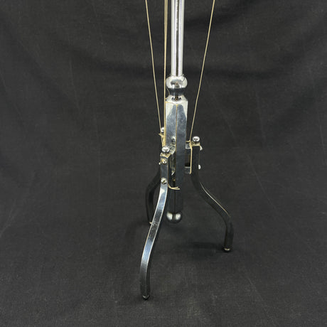 High flagpole in chrome, 81 cm.