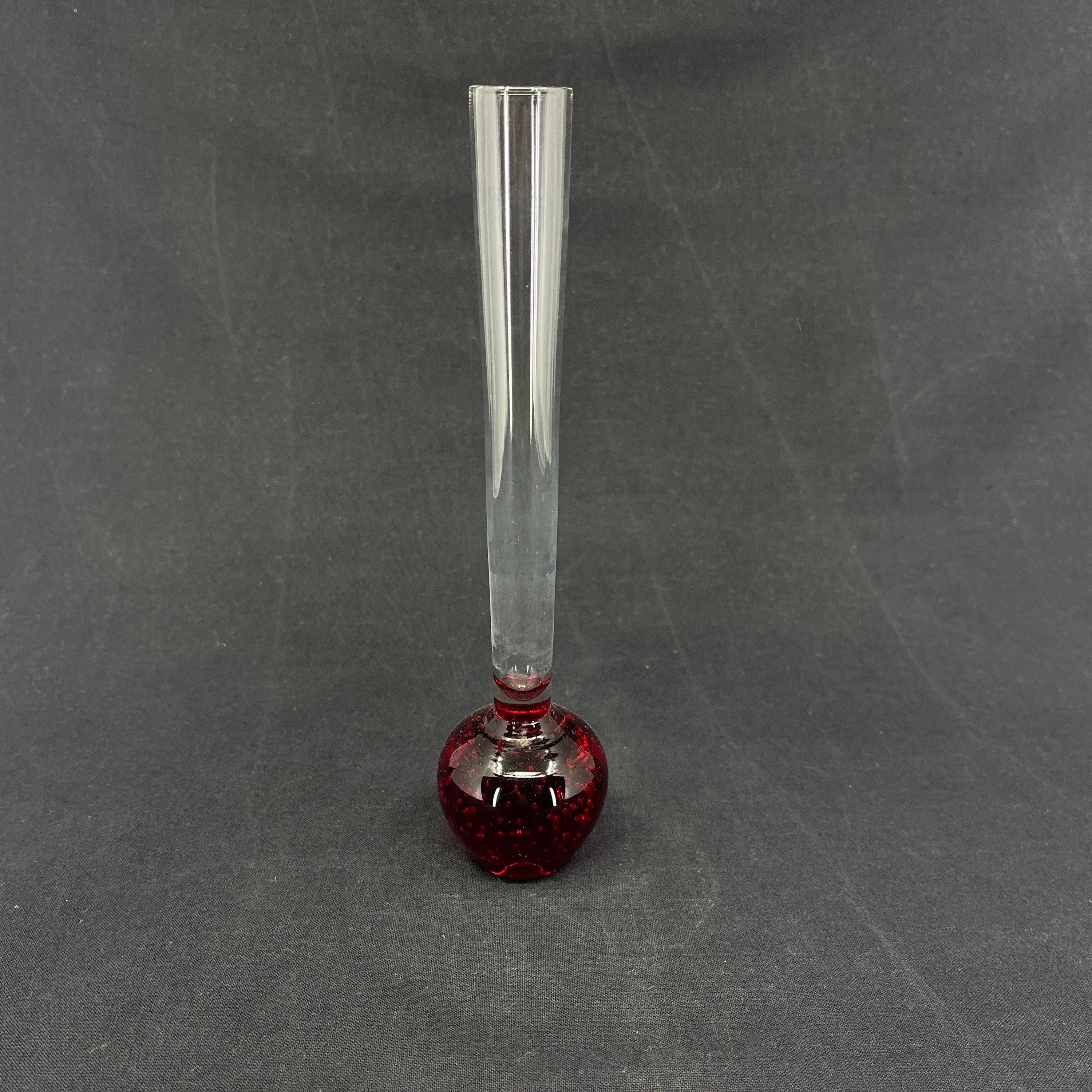 Red orchid vase, 20 cm.