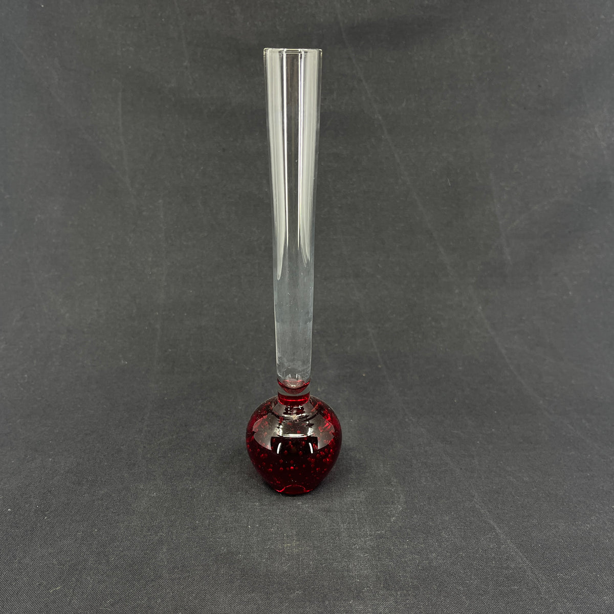 Red orchid vase, 20 cm.