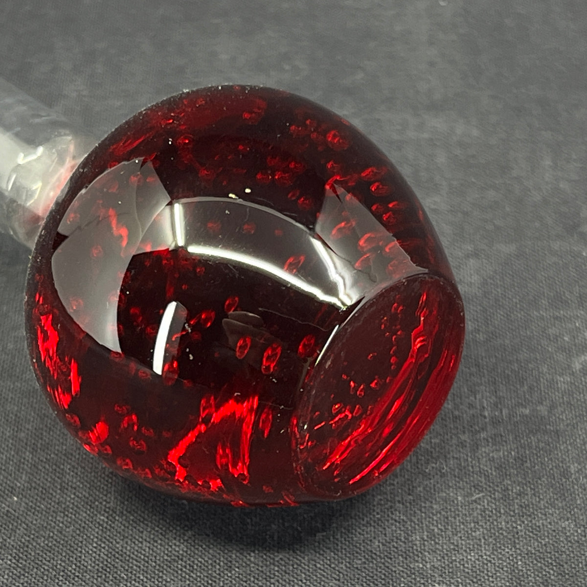Red orchid vase, 20 cm.
