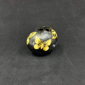 Rare Alumina Baca egg - vase