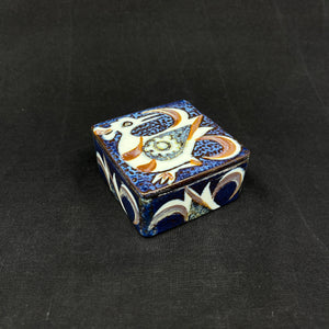 Royal Copenhagen baca lidded box with bird