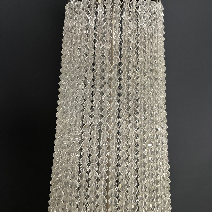 Prismekrone fra 1900 tallets begyndelse - Perler på snor