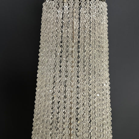 Prismekrone fra 1900 tallets begyndelse - Perler på snor