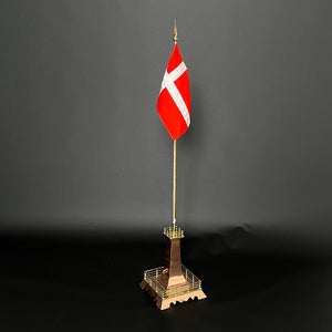 STOR flagstang i messing og kobber