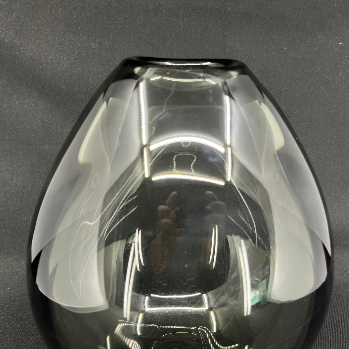 Smoke teardrop vase by Per Lütken, 26 cm.