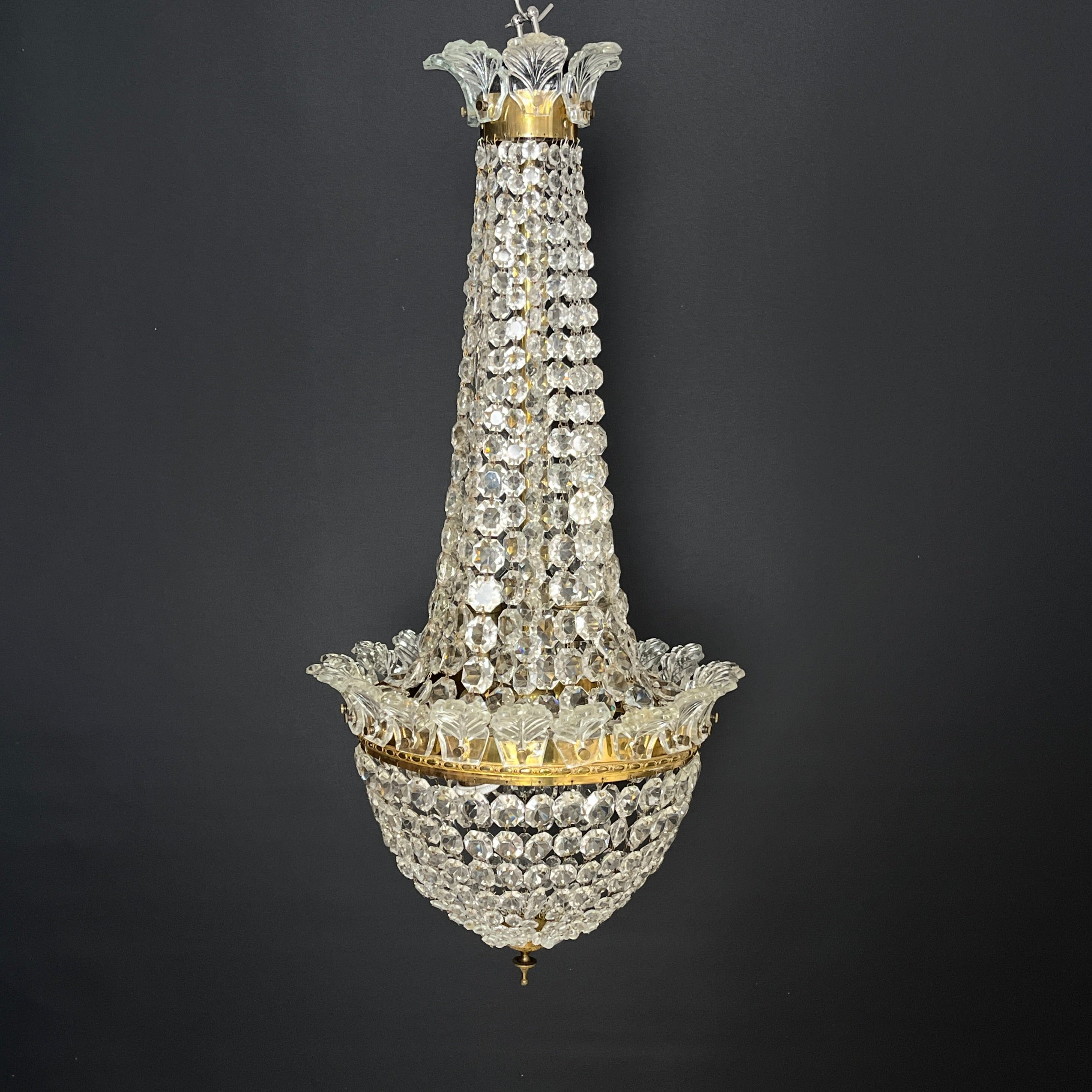 Chandelier from the 1920s