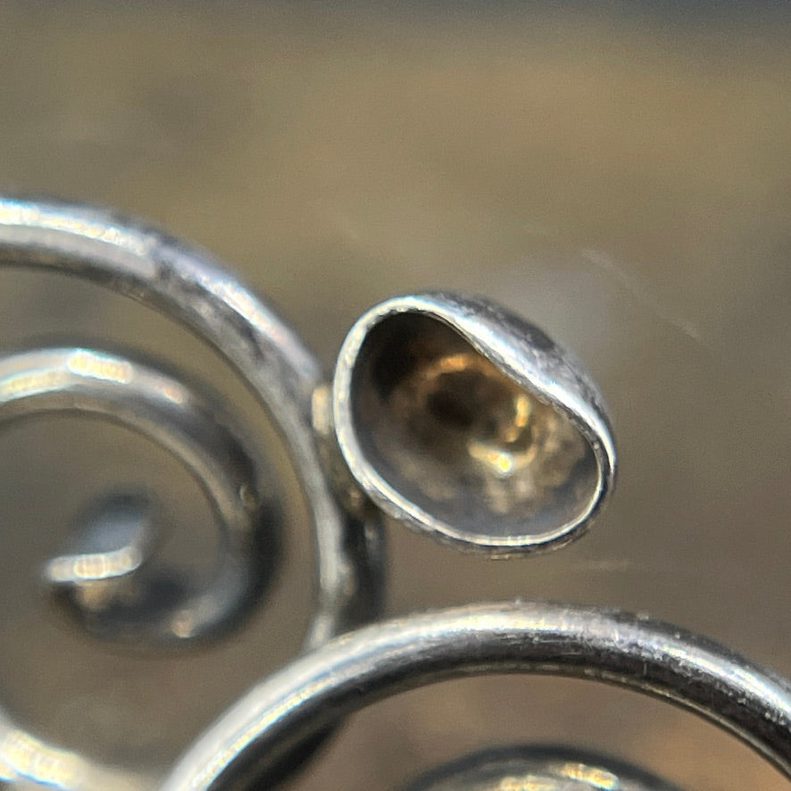 Modern silver brooch – circles