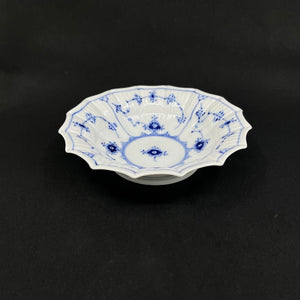 Blue Fluted Plain edged bowl, 1/141