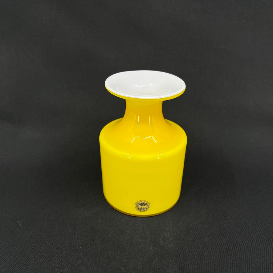 Gul Carnaby vase, 13,5 cm.