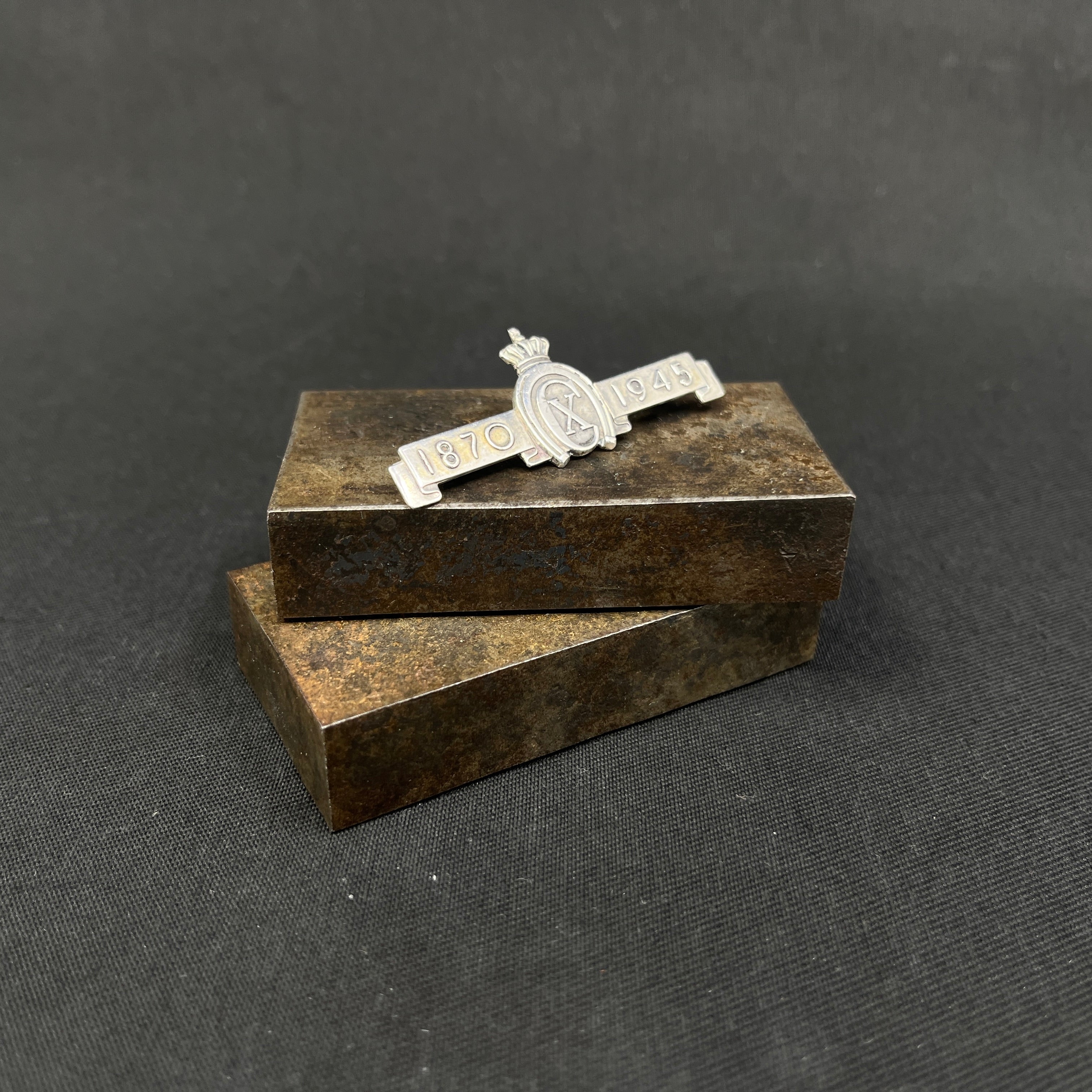 Christian the 10th - brooch in silver