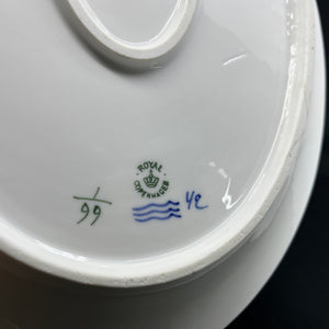 Musselmalet Riflet ovalt fad, 37 cm.