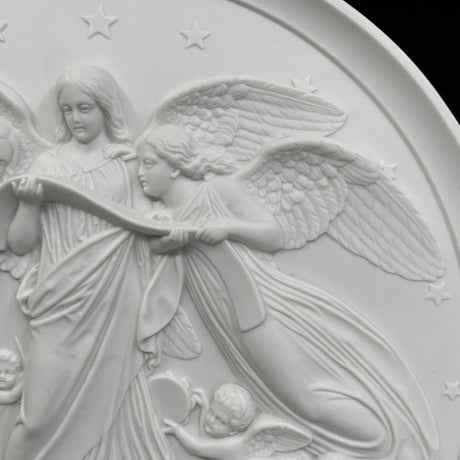 Juleglæde i Himlen af Bertel Thorvaldsen, 32,5 cm.
