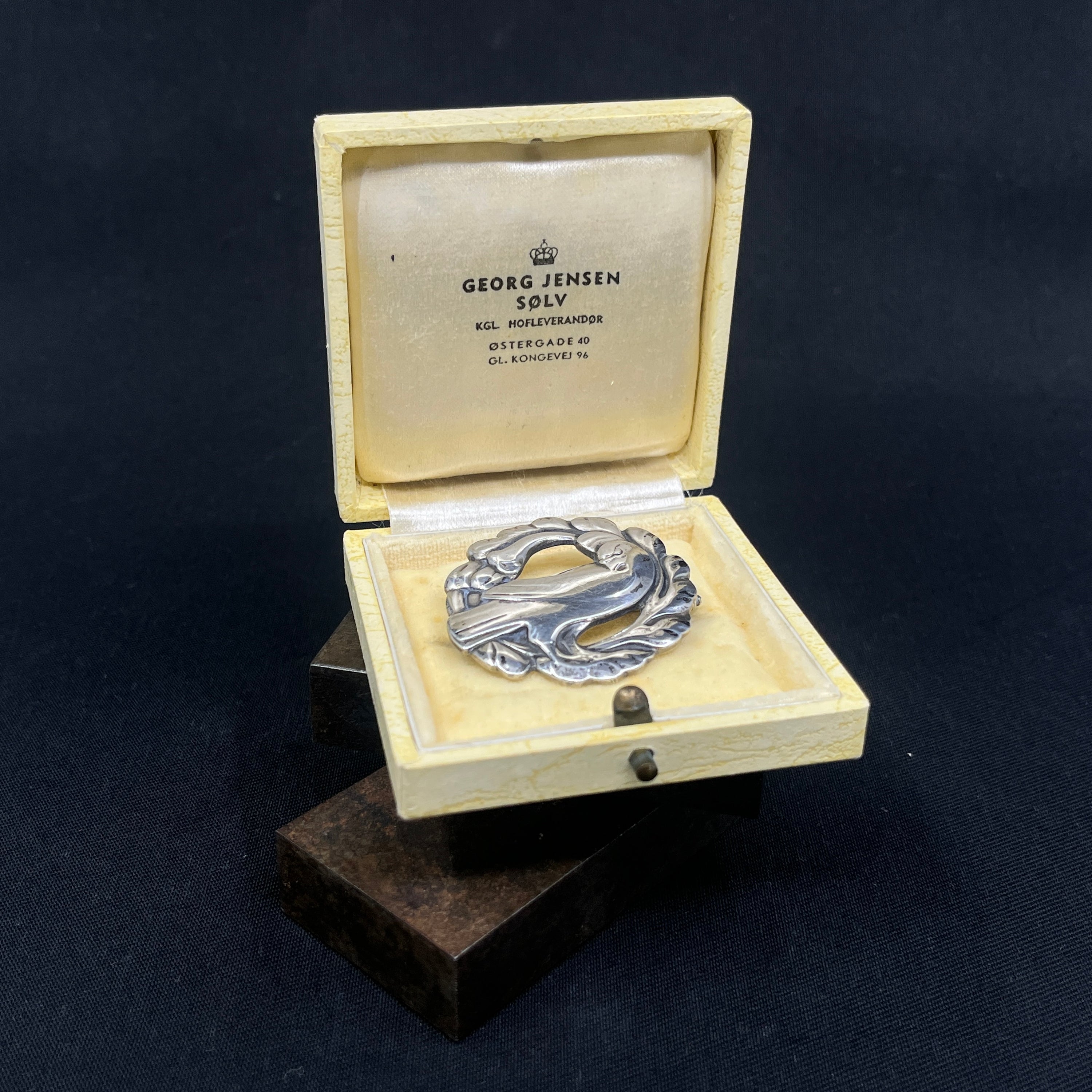 Georg Jensen Dove brooch, No 165