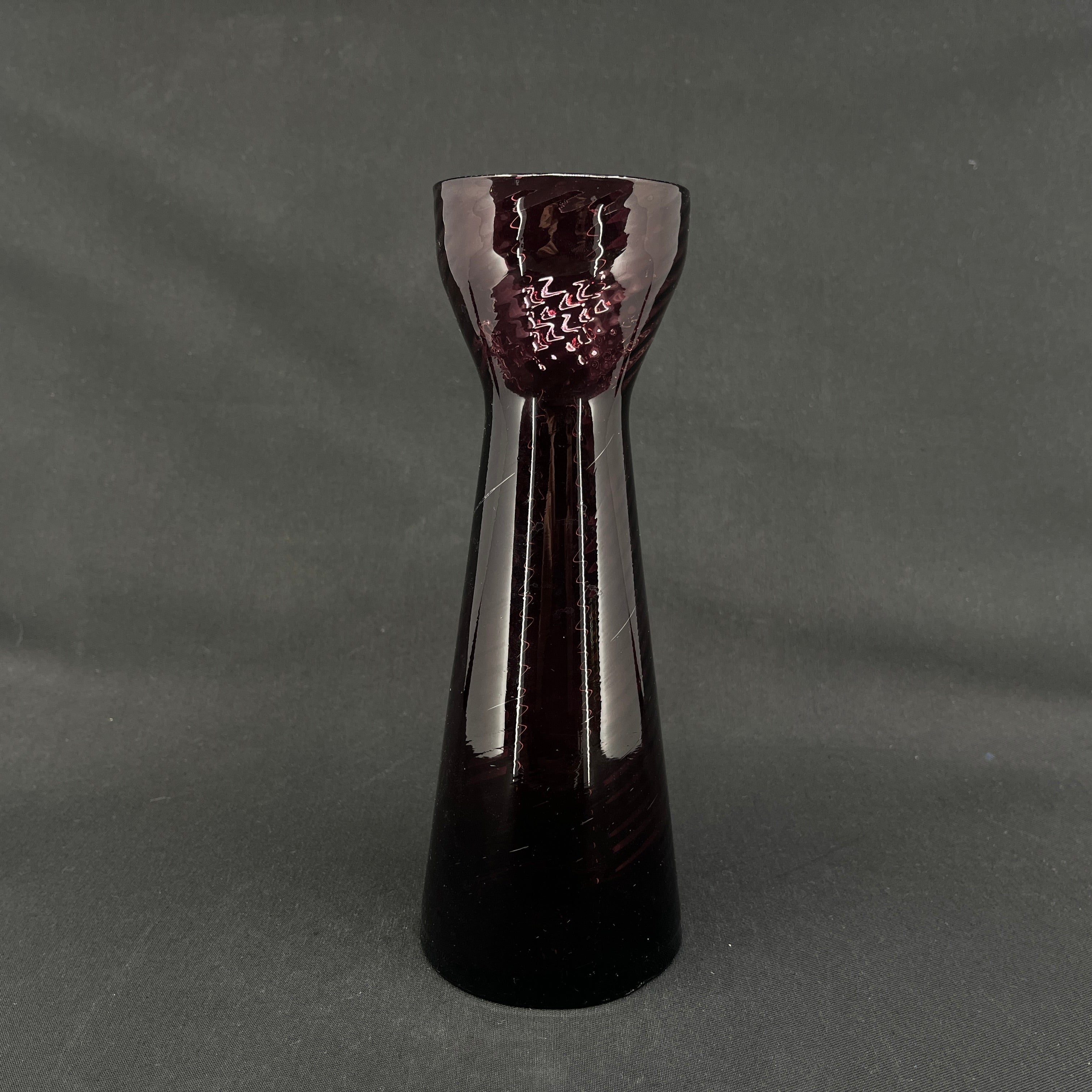 Manganese hyacinth glass from Kastrup Glassworks, 1910