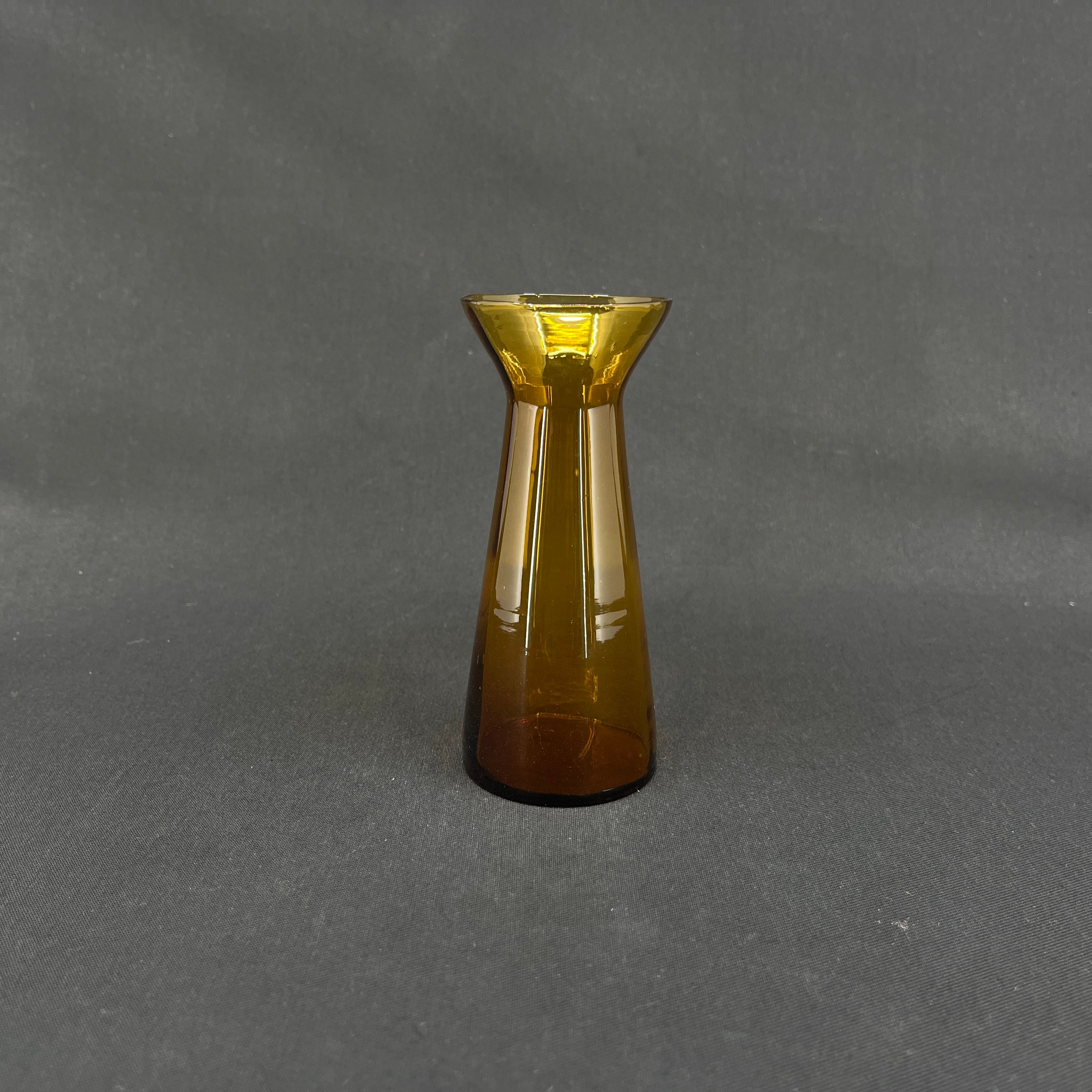 Amber tulip glass from Holmegaard Glasværk