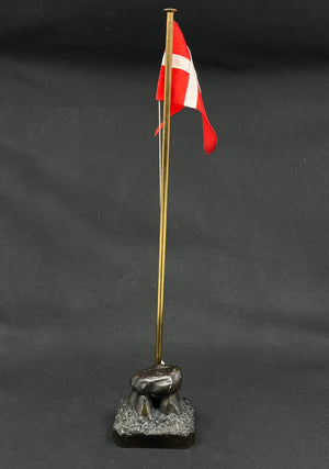 Flagstang med gravhøj messing