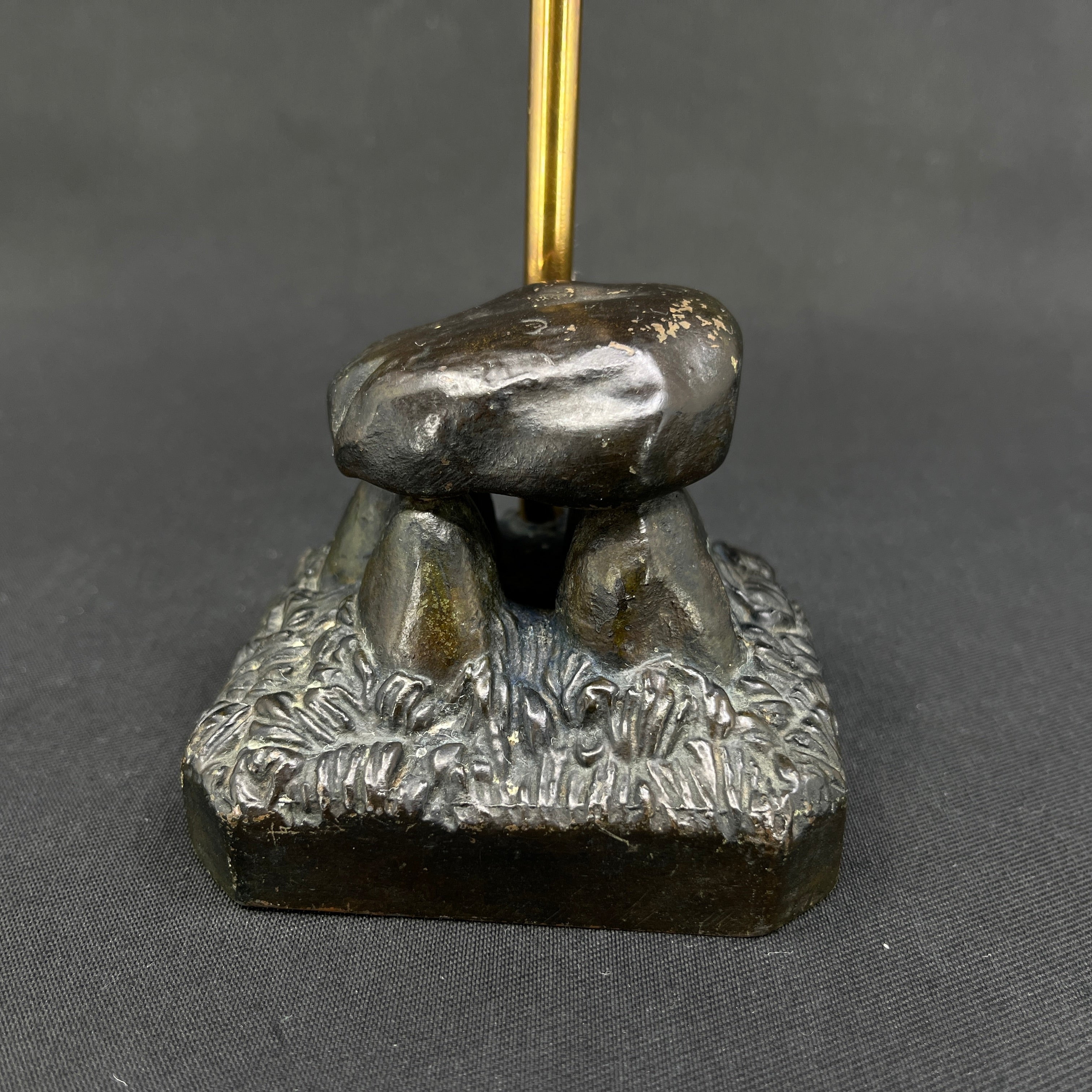 Flagstang med gravhøj messing