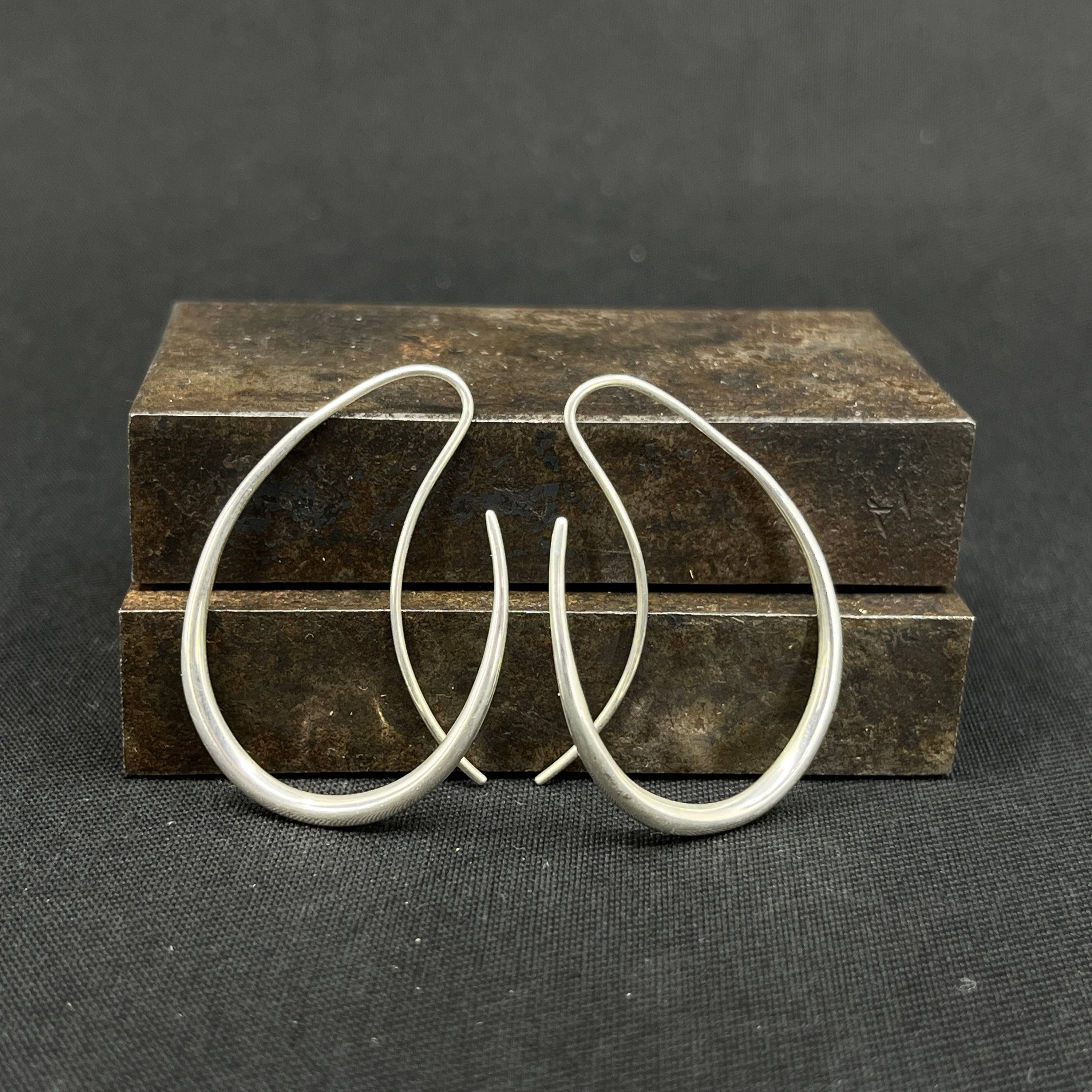 Georg Jensen øreringe, Offspring