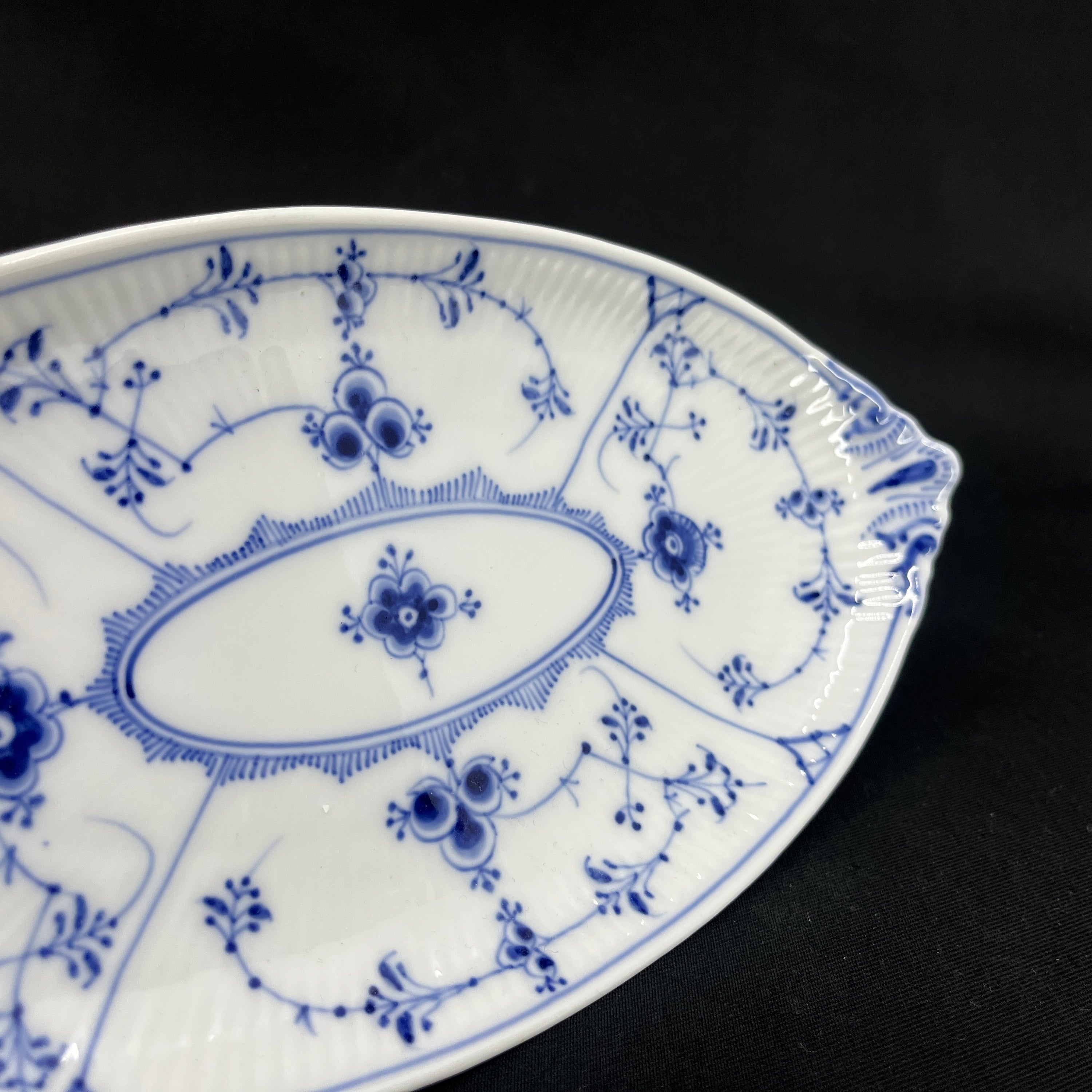 Blue Fluted Fluted Small Dish, 1/263, 1898-1923