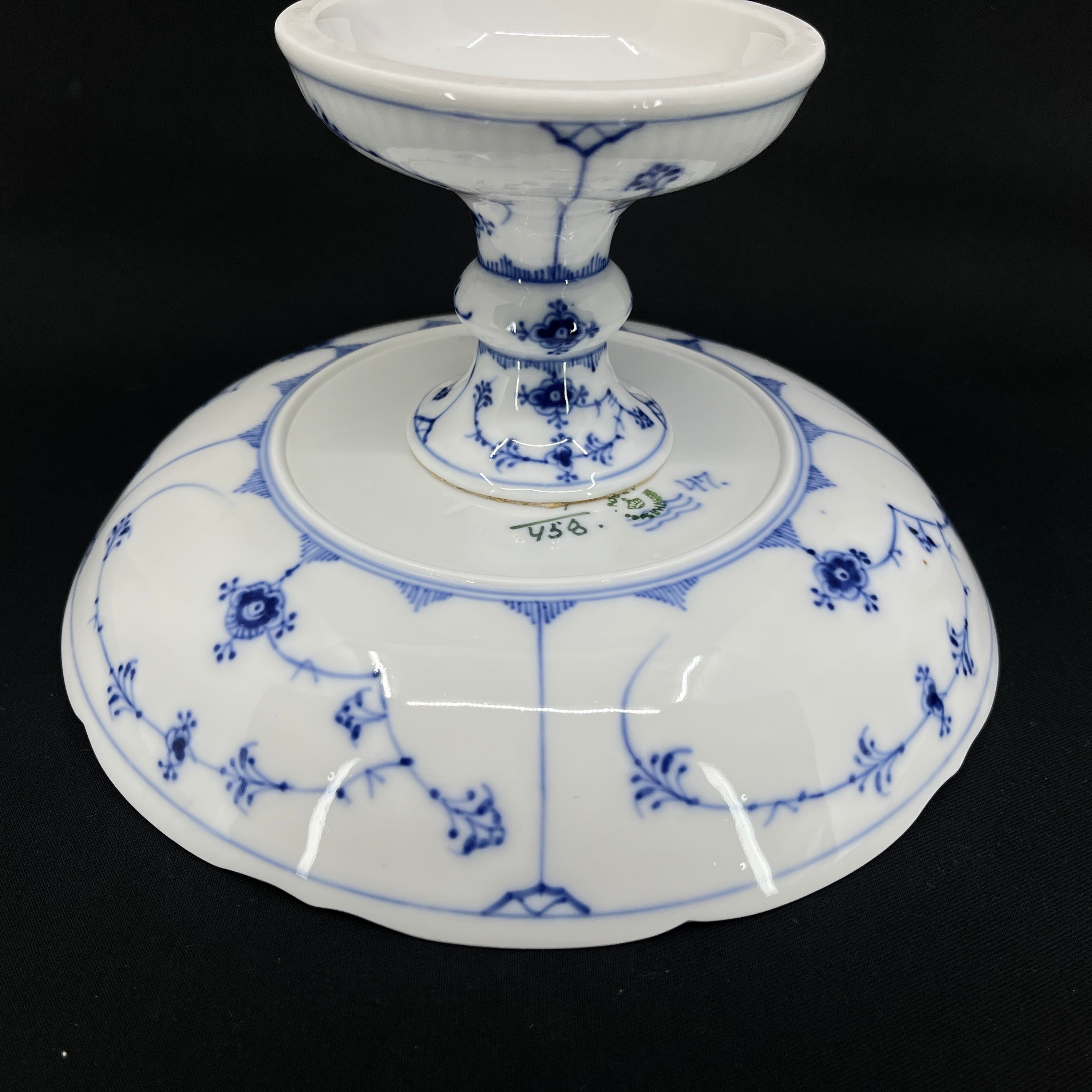Blue Fluted Plain dish on foot, 1/458, 1898-1923.