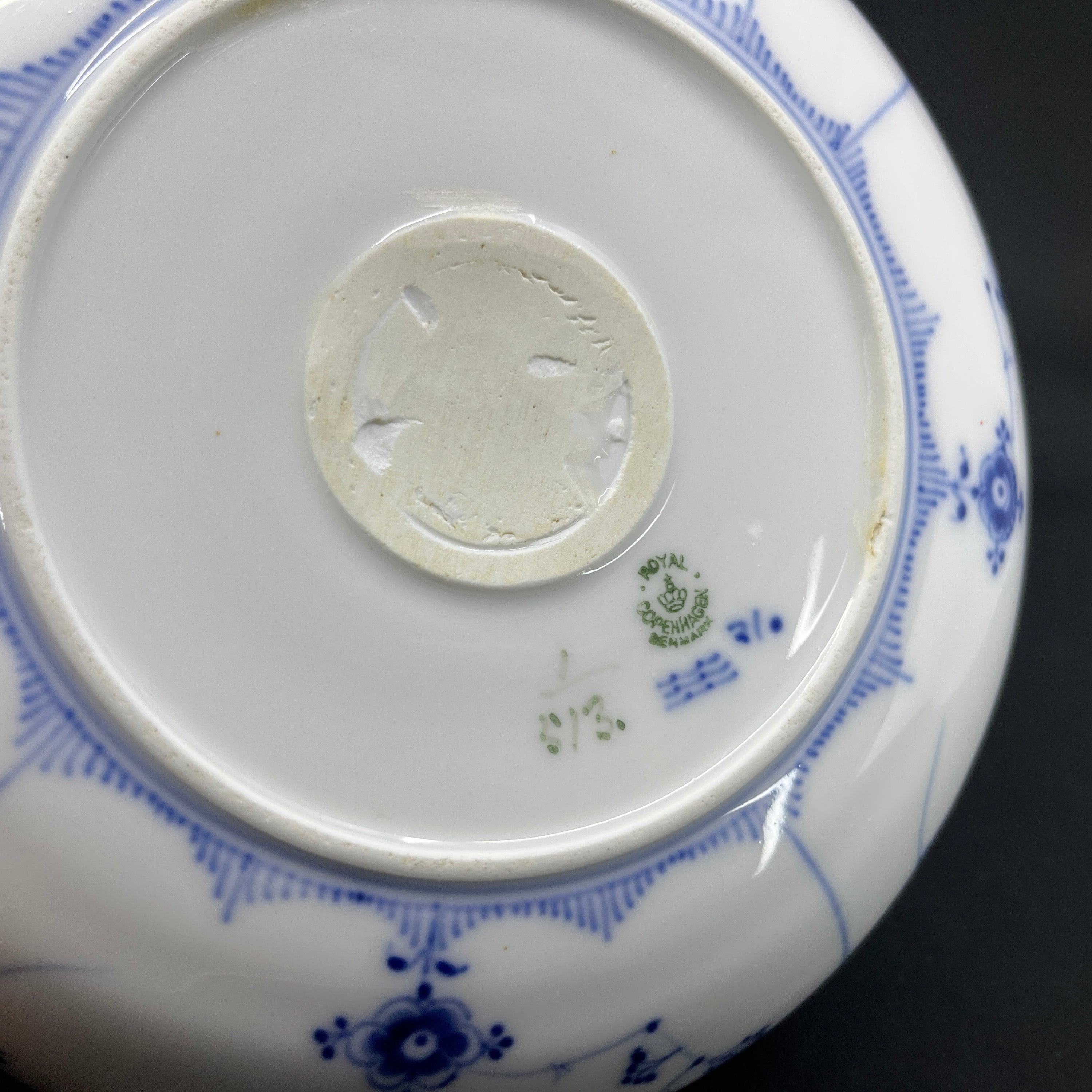 Blue Fluted Half Lace bowl