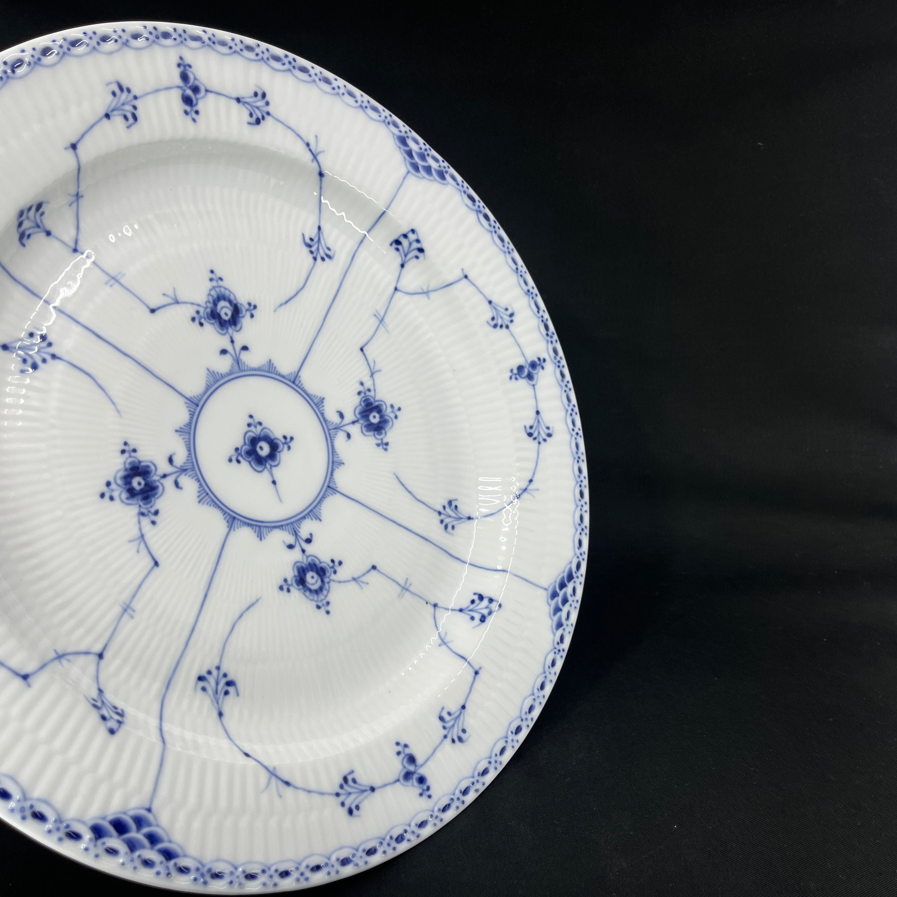 Mussel painted Semi-blonde dish 1/540