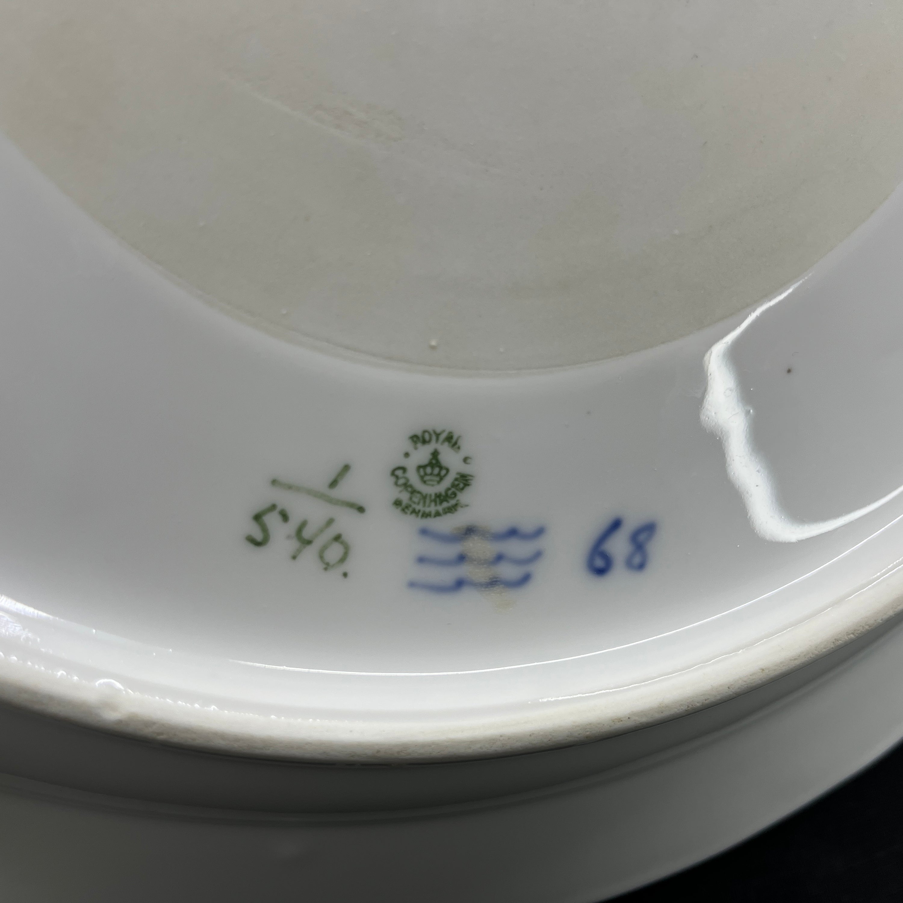 Mussel painted Semi-blonde dish 1/540