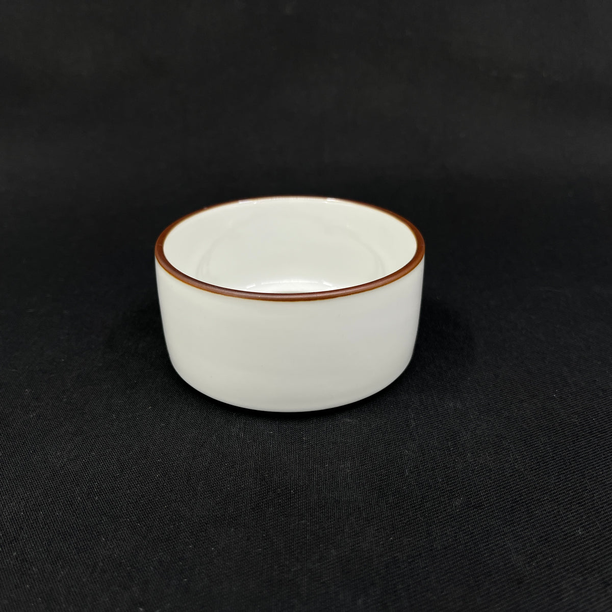 Brun Domino sukkerskål