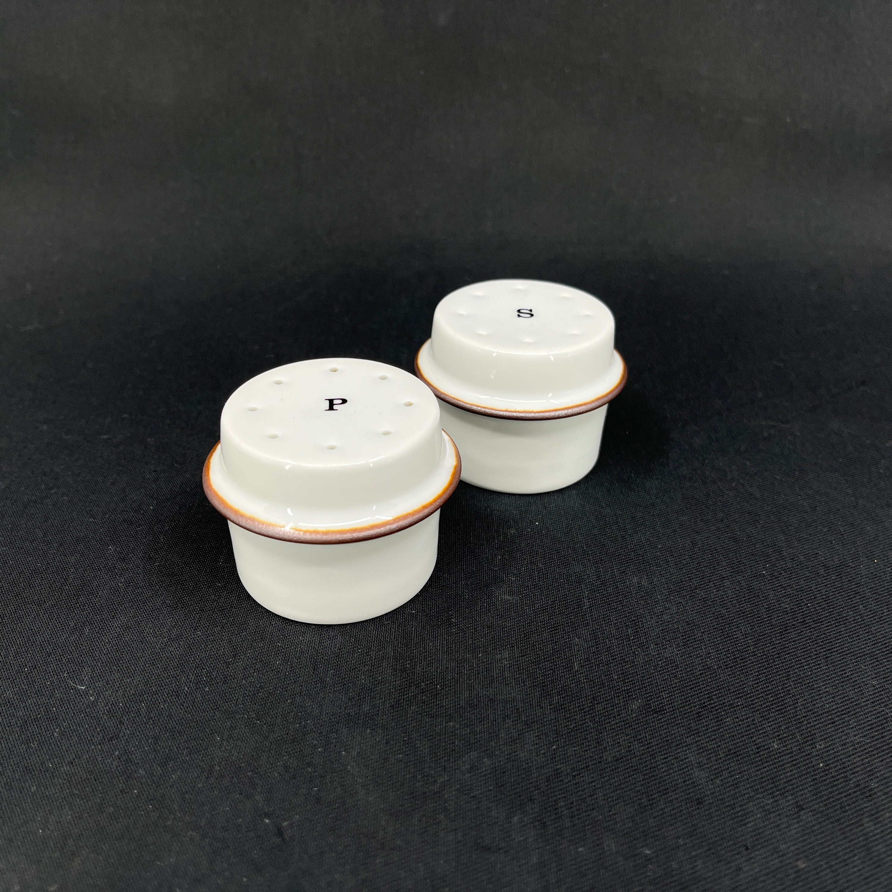 Brown Domino salt and pepper set