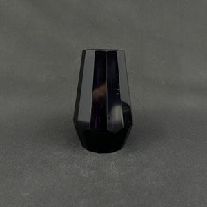 Manganese art deco vase, 12 cm.