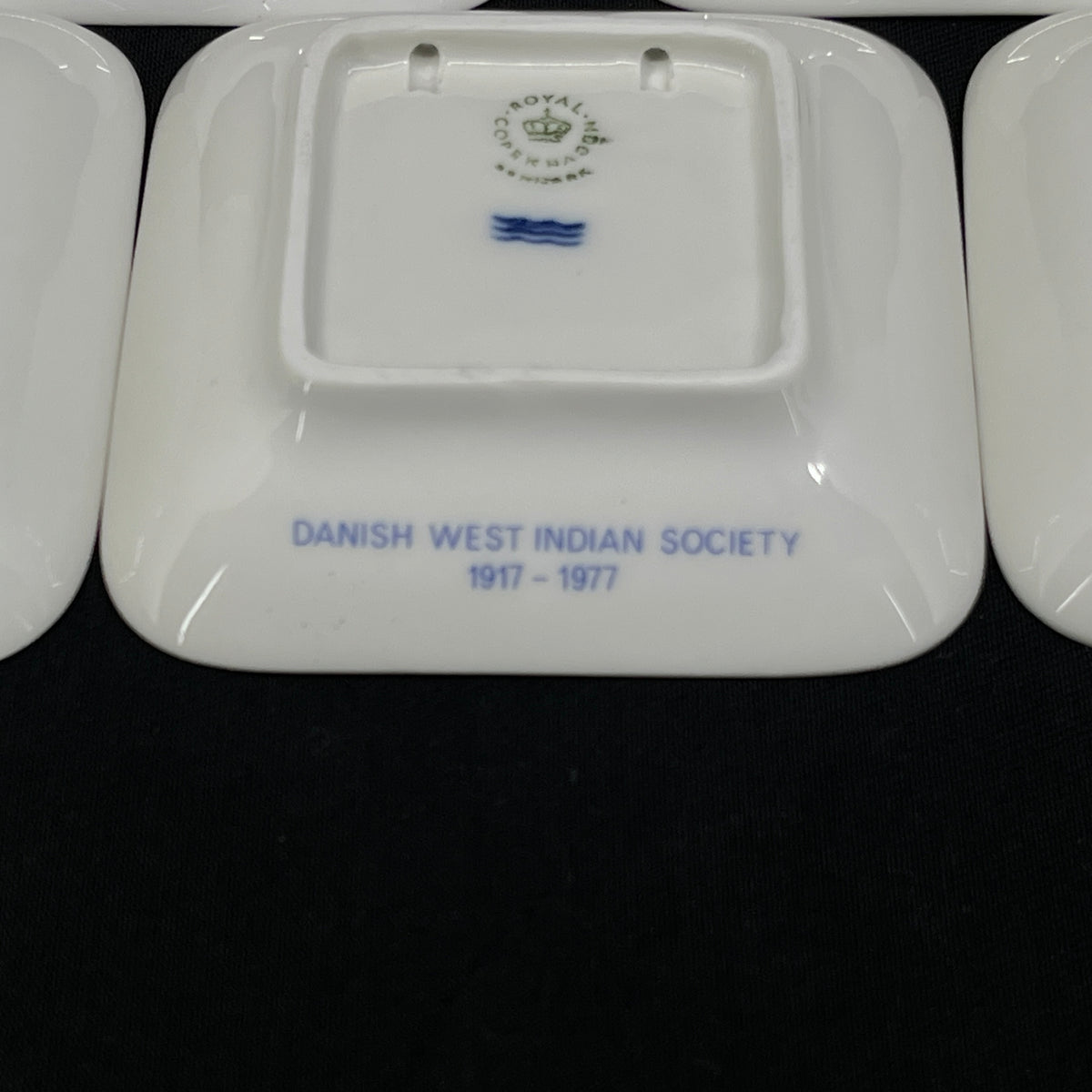 Samling platter fra Dansk Vestindisk Selskab