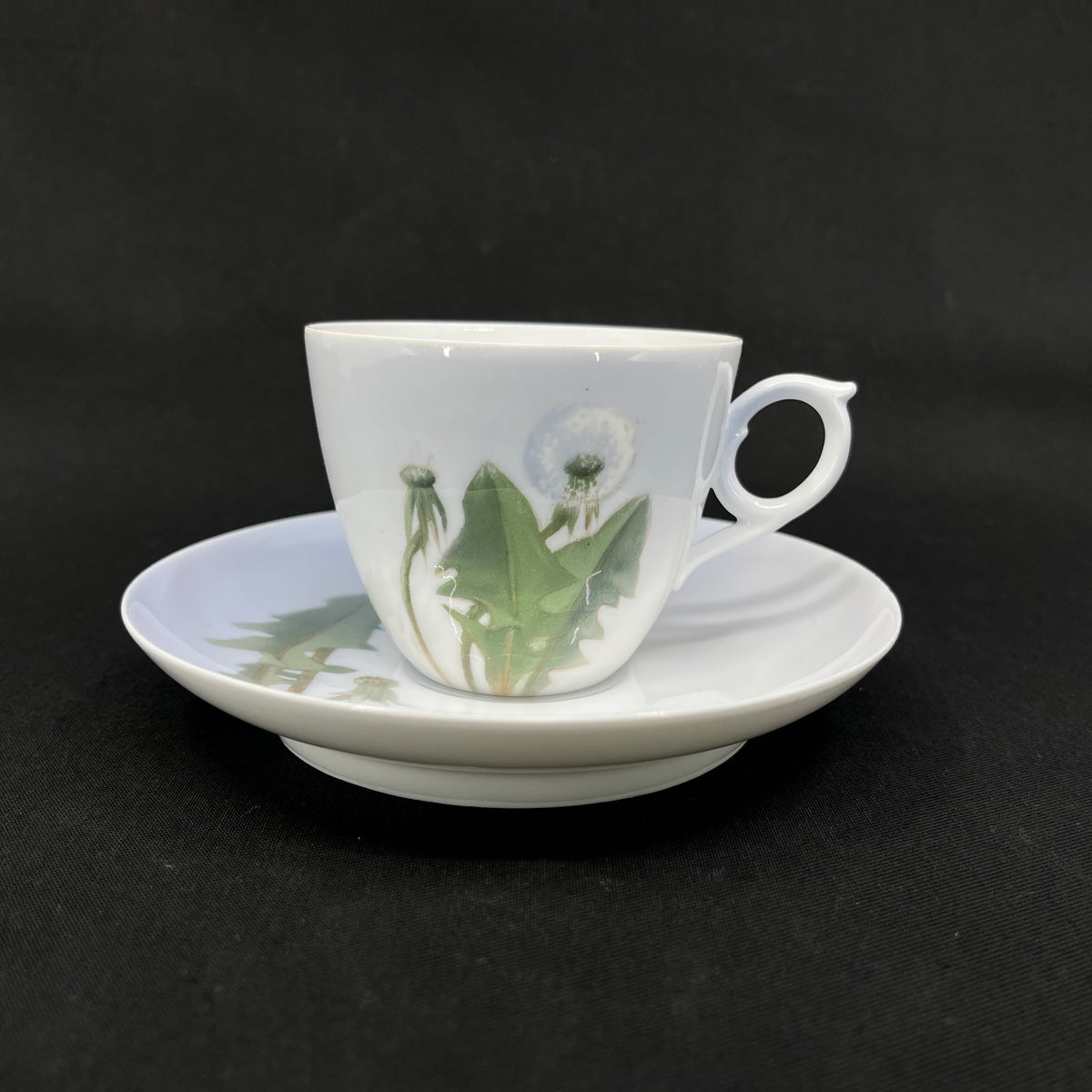 Art nouveau kaffekop fra Royal Copenhagen - mælkebøtte