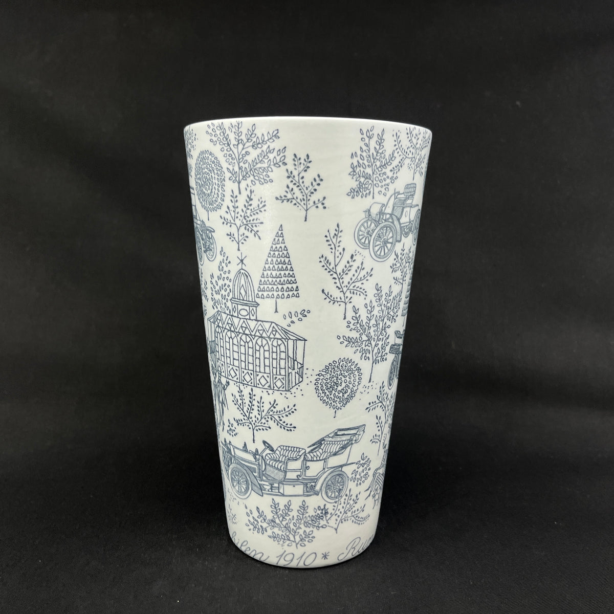 Nymølle vase by Høyrup