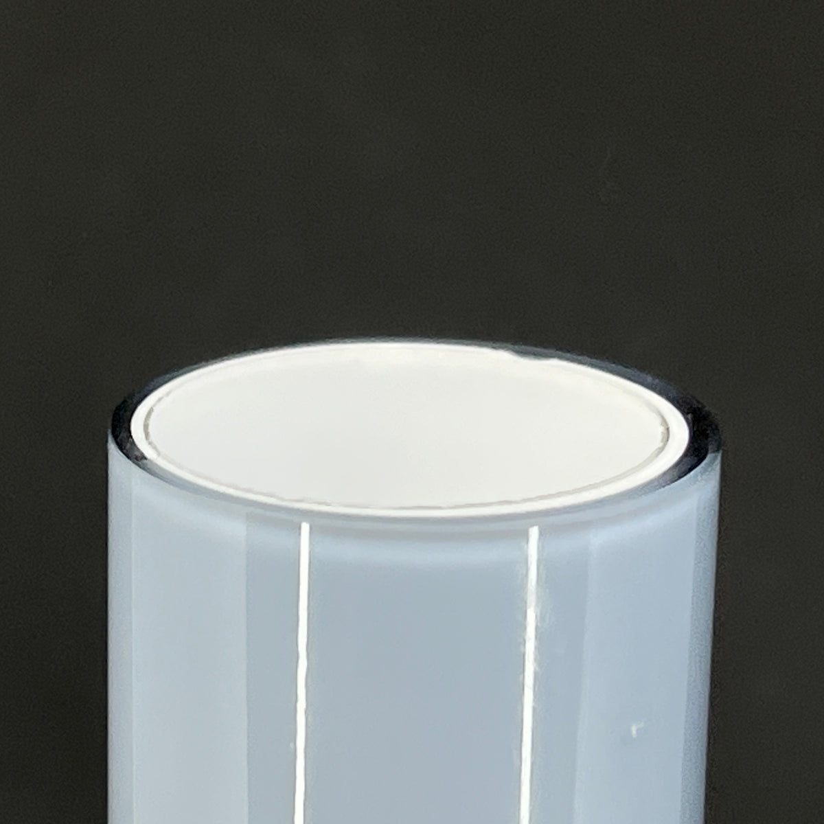Lavendel vase af Jacob E. Bang