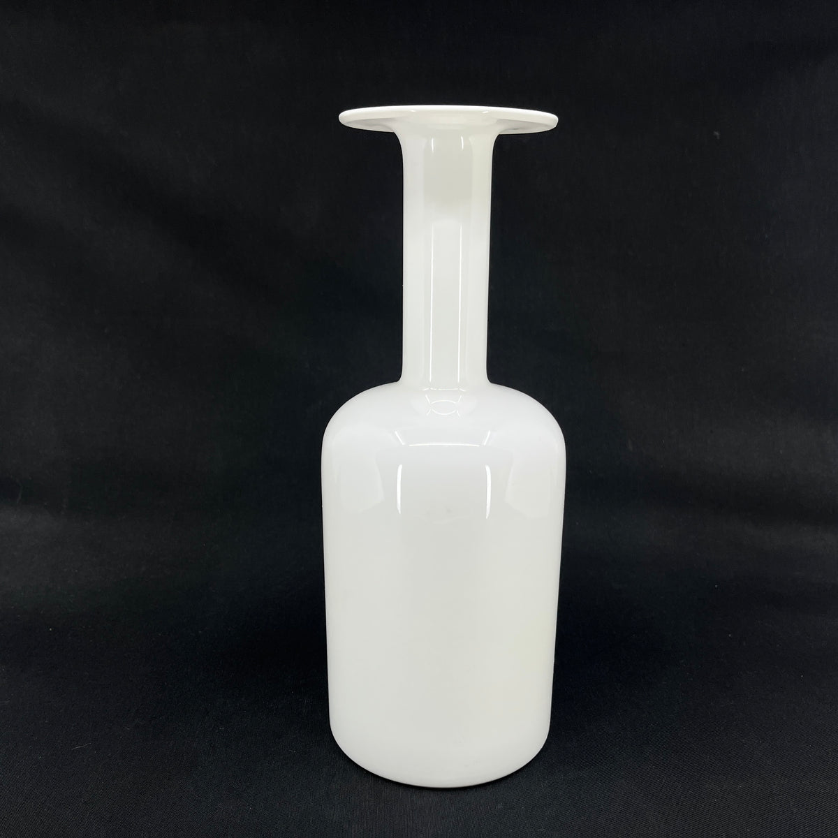 White Otto Brauer vase