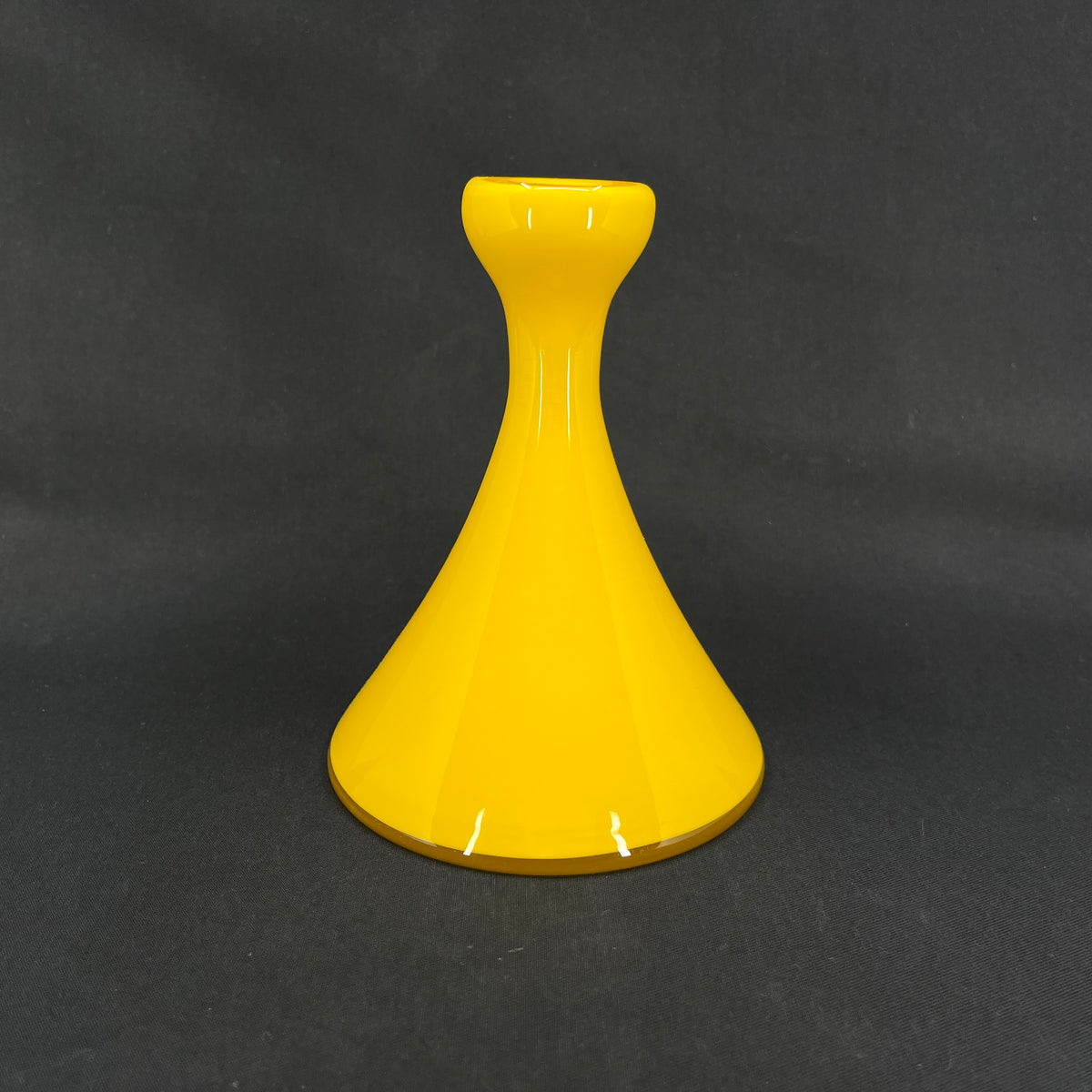 Rare yellow Carnaby vase - Trumpet