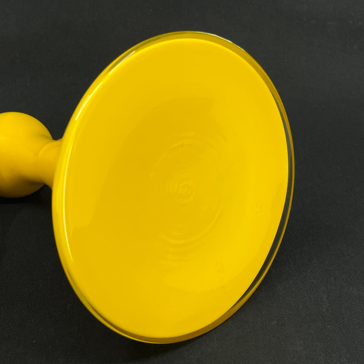 Rare yellow Carnaby vase - Trumpet