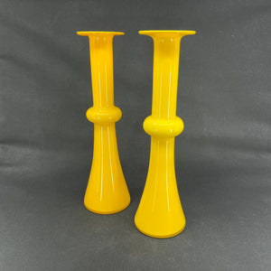 Yellow Carnaby vase, 26.5 cm.
