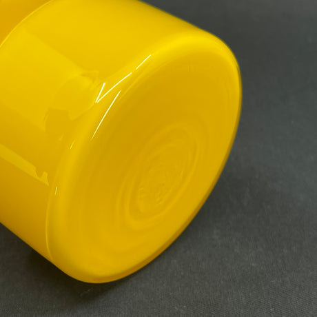 Gul Carnaby vase, 22,5 cm.