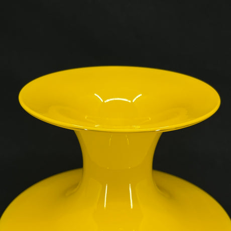 Gul Carnaby vase, 18,5 cm.