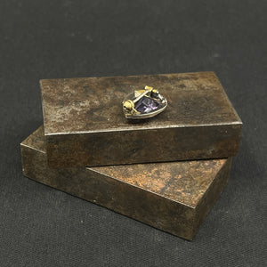 Antique brooch - Heart