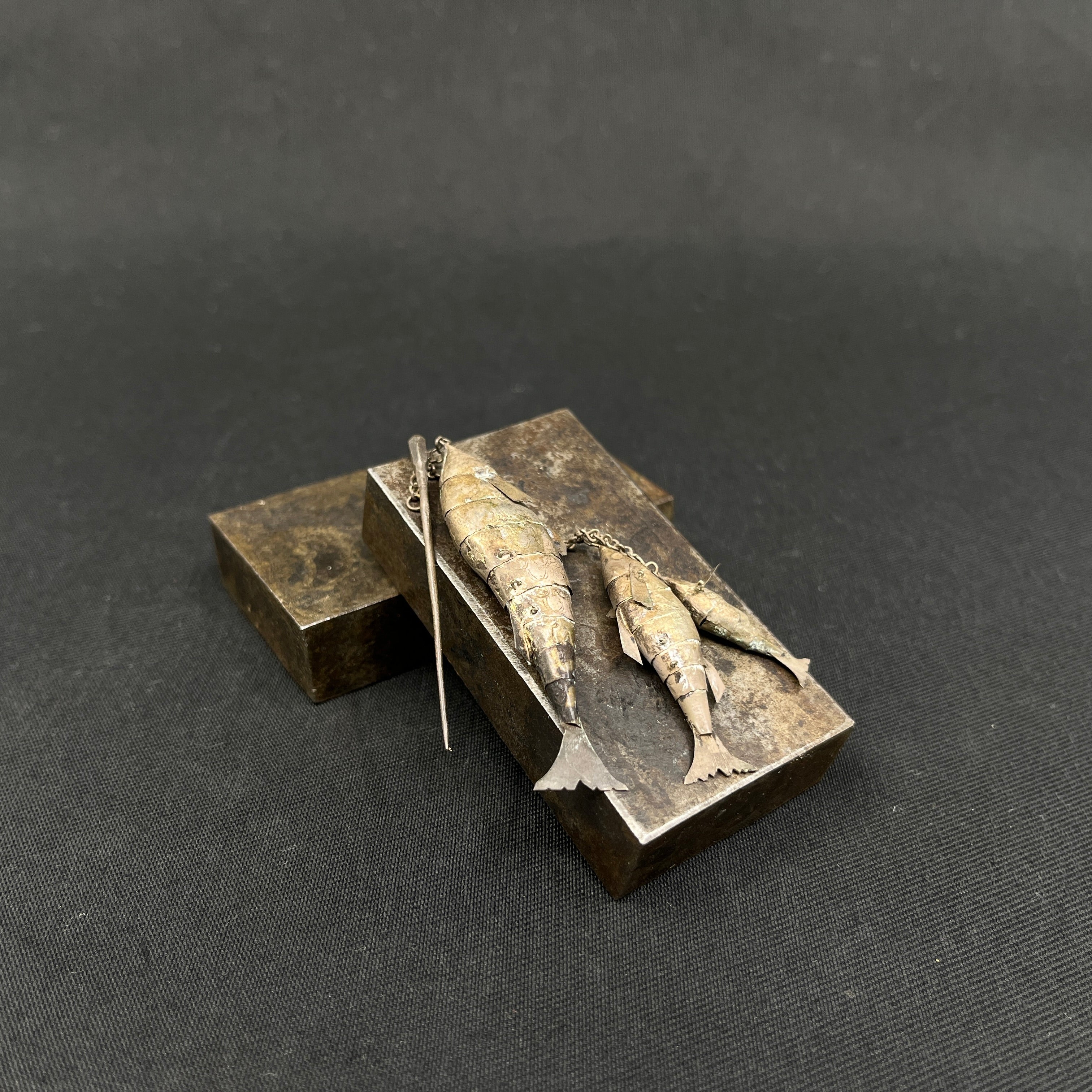 Fish in silver - pin for the lapel