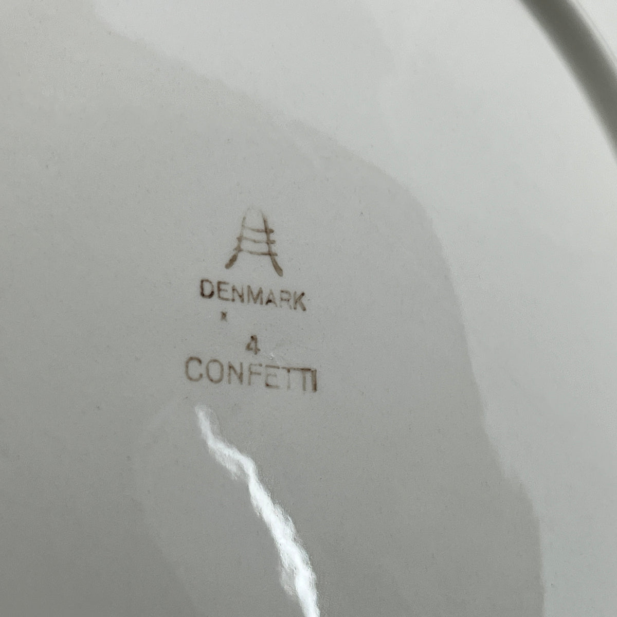 Blå Confetti middagstallerken