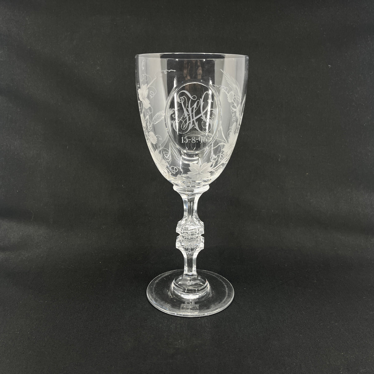 Flot pokal i krystal fra 1896